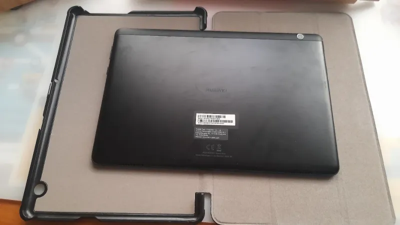 Tablet Huawei Mediapad T5. PARA REPARAR afbeelding 4