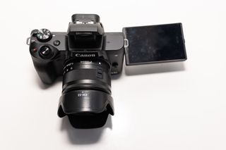 Canon EOS M50 + 15-45mm + Adaptador EF