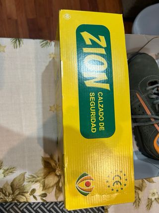 Shorts vaqueros verdes desgastados