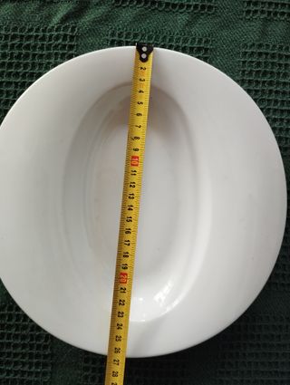 Plato ovalado Porvasal de porcelana 27cm