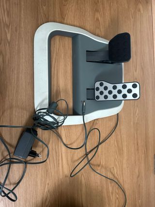Volante Xbox 360 con pedales y 2 mandos y 11 juego