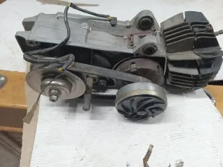 Dos Motores Derbi Variant