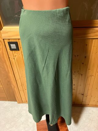 Falda larga verde