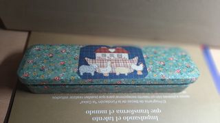 Estuche floral vintage