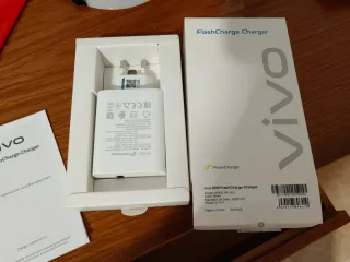 Cargador Vivo 90W FlashCharge V9082L0A1-EU