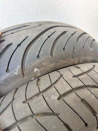 Michelin Pilot Road 4 Gomme Moto