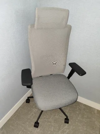 Silla de oficina Actiu TNK