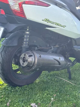 Kymco Super Dink 125cc Maxi Scooter