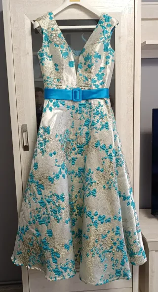 Vestido fiesta plateado y turquesa