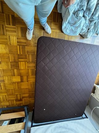 Urgente . Canapé fijo 135 x 190