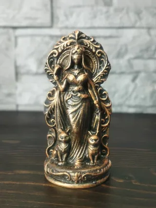 Statua Dea Fortuna con Gatti