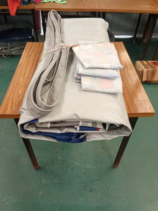 Lona de avance caravana 975