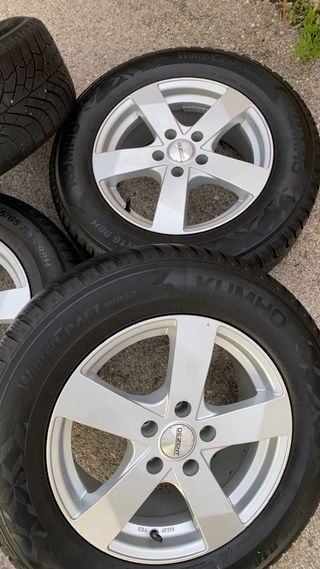 Llantas Kumho 215/65 R16 98H