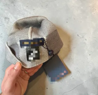 Berretto Uomo Grigio e Bianco