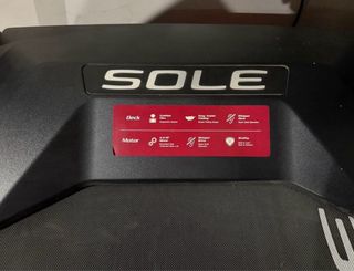 Cinta de correr profesional Sole F85