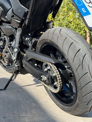 Yamaha Tracer 700 Negra Abs