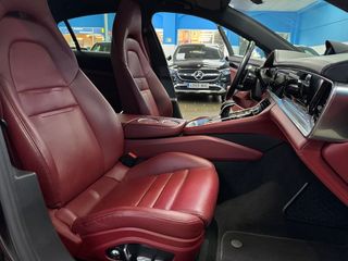 Porsche Panamera 4 E-Hybrid Executive