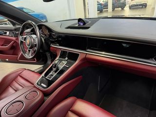 Porsche Panamera 4 E-Hybrid Executive