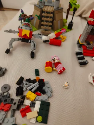 Lote LEGO Disney y Sonic