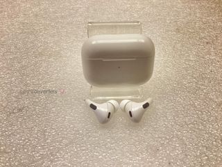 in-ear apple airpods pro 2 gen