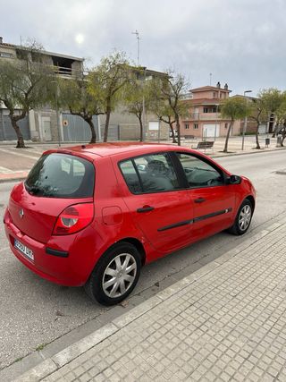 Renault Clio 2006
