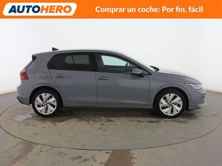 Volkswagen Golf 1.5 eTSI Life MHEV