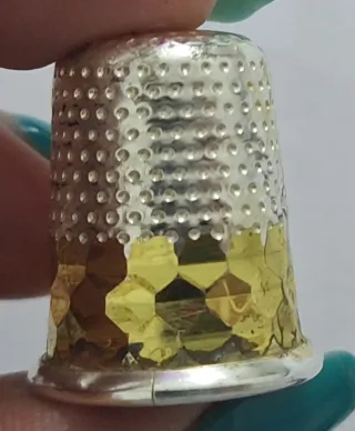 Lote 3 dedales plata y oro.