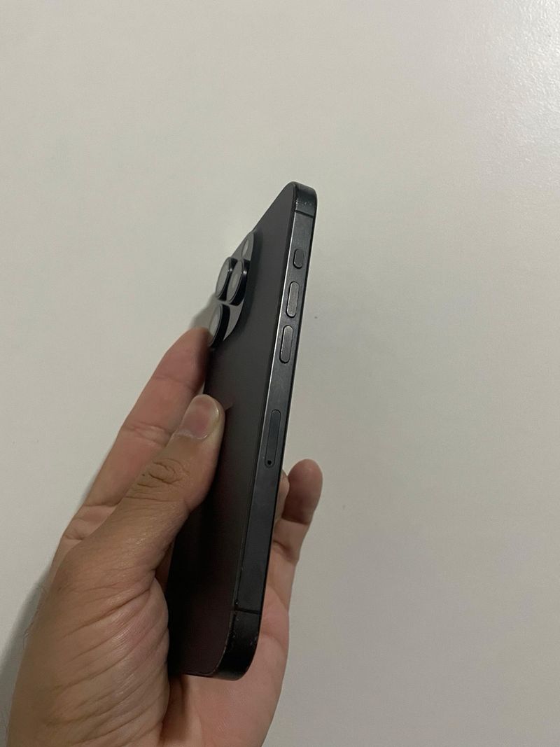 iPhone 15 Pro 256GB afbeelding 2