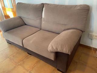 Sofá 2 plazas beige y marrón