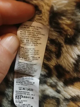 Giubbotto con cappuccio bambina 2/3 anni