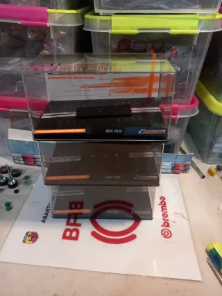 3 Urnas Scaleauto SK R5