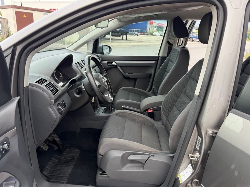 Volkswagen Touran 1.4 TSI Edition 2010, foto 11