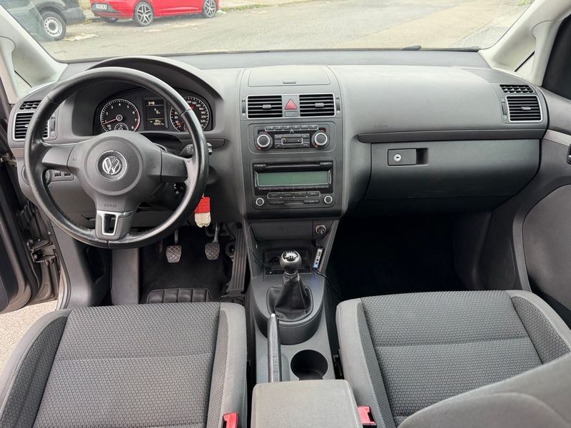 Volkswagen Touran 1.4 TSI Edition 2010, foto 10