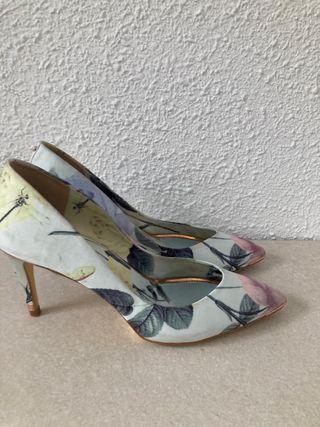 Tacones Ted Baker Florales