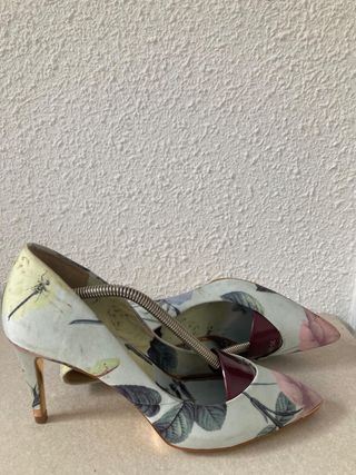 Tacones Ted Baker Florales
