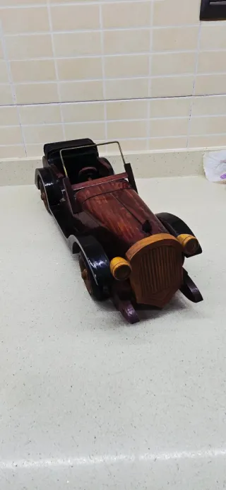 Coche Madera Vintage