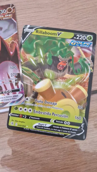 Lote Pokémon 22 cartas – Urshifu VMAX Golpe Brusco