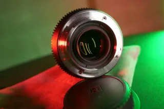 Lente Sirui 24mm 1.2 Night Walker Montura E