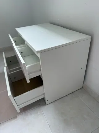 Mesita de noche blanca Ikea