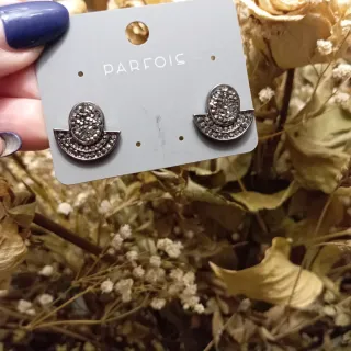 Pendientes Parfois plateados con pedrería