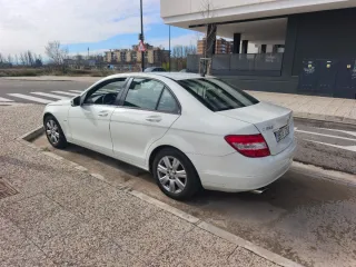 Mercedes-Benz Clase C 2010