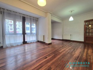 Piso en venta en Villamonte en Getxo
