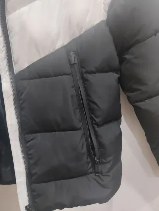 Anorak niño negro y blanco