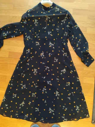 Vestido estampado floral Zara