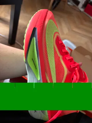 Zapatillas Nike Correr Rojas y Verdes