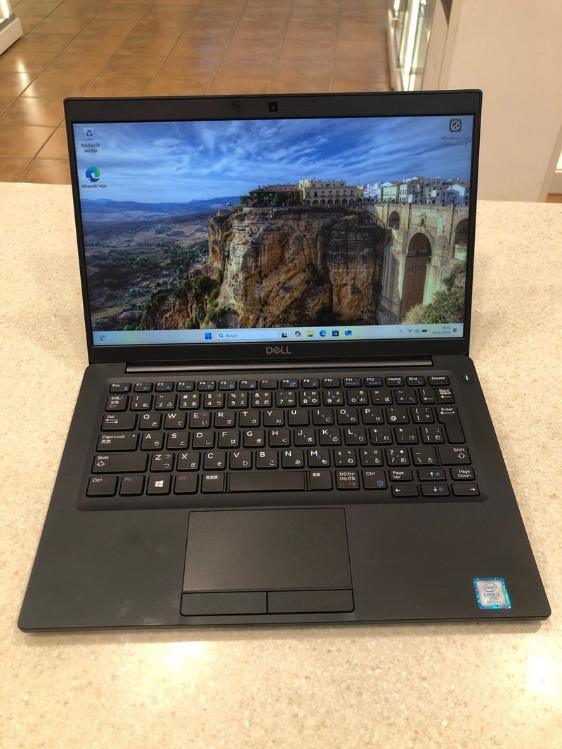 Dell Latitude 7390 i5 8GB 256GB afbeelding 3