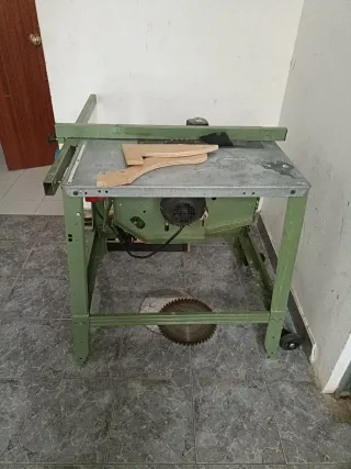 Sierra de mesa verde