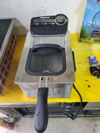 Freidora Taurus Profesional 3 Plus Compact