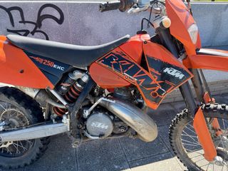 Ktm exc 250 2t enduro