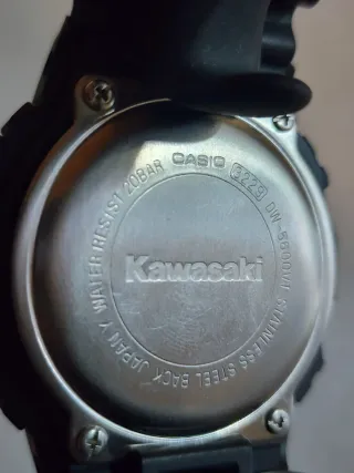 Casio G-Shock DW-5600 Kawasaki Edición Limitada